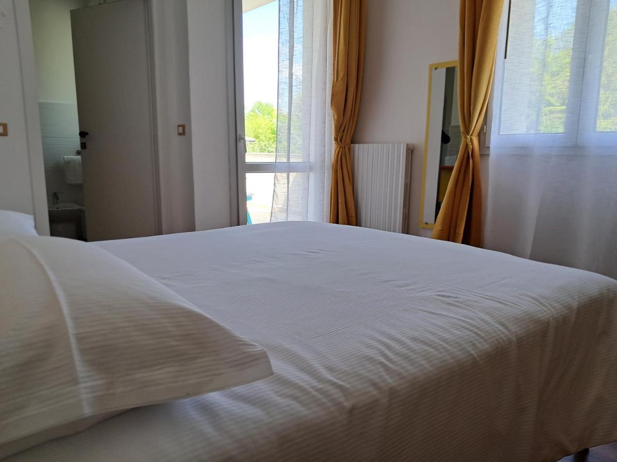 Terrazzaponente Bed & Breakfast Monte San Pietro Exterior photo
