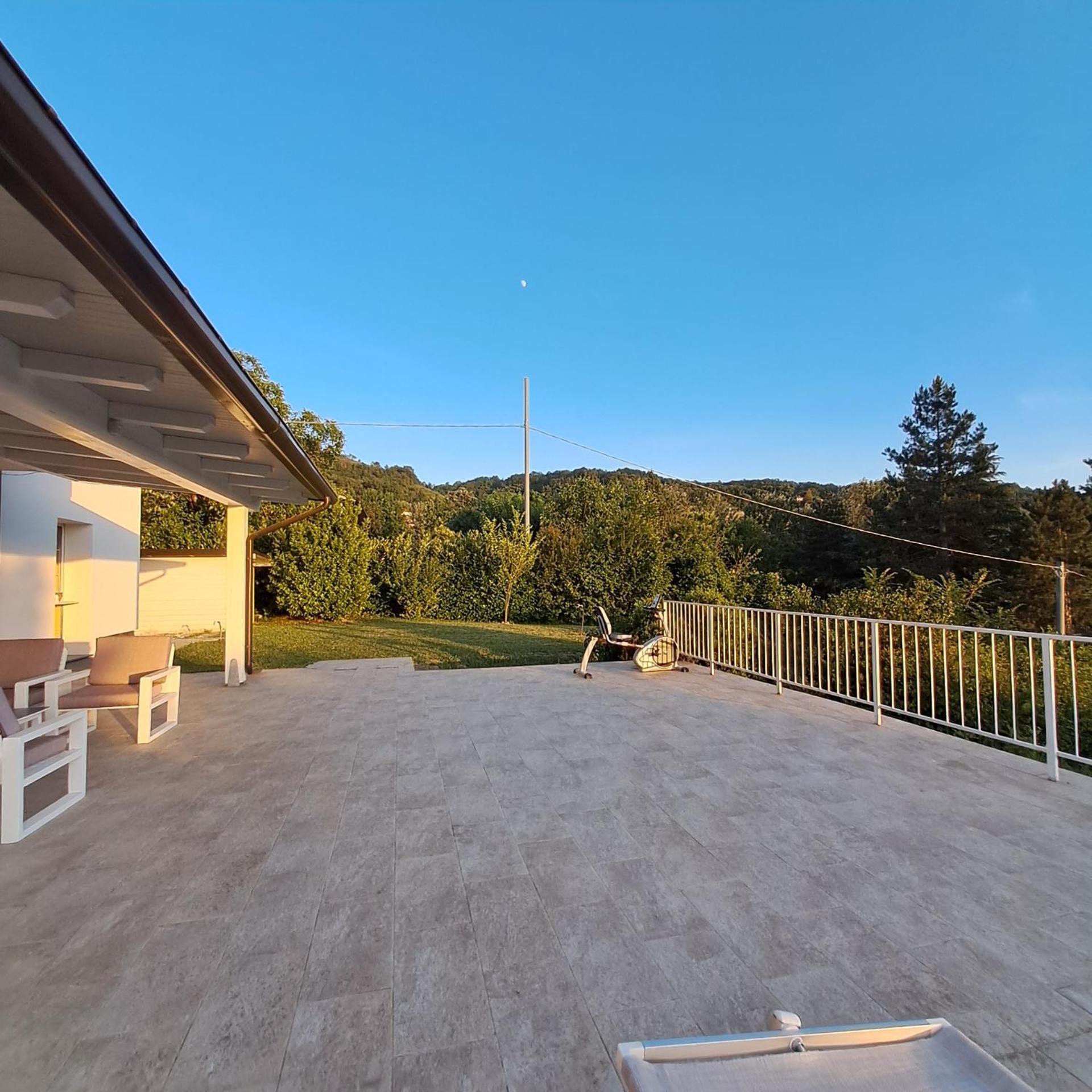 Terrazzaponente Bed & Breakfast Monte San Pietro Exterior photo